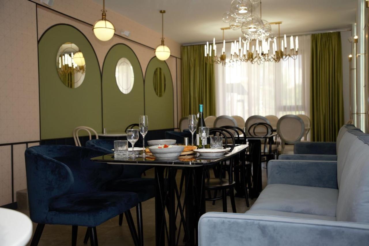 Maison Bosteri Luaran gambar